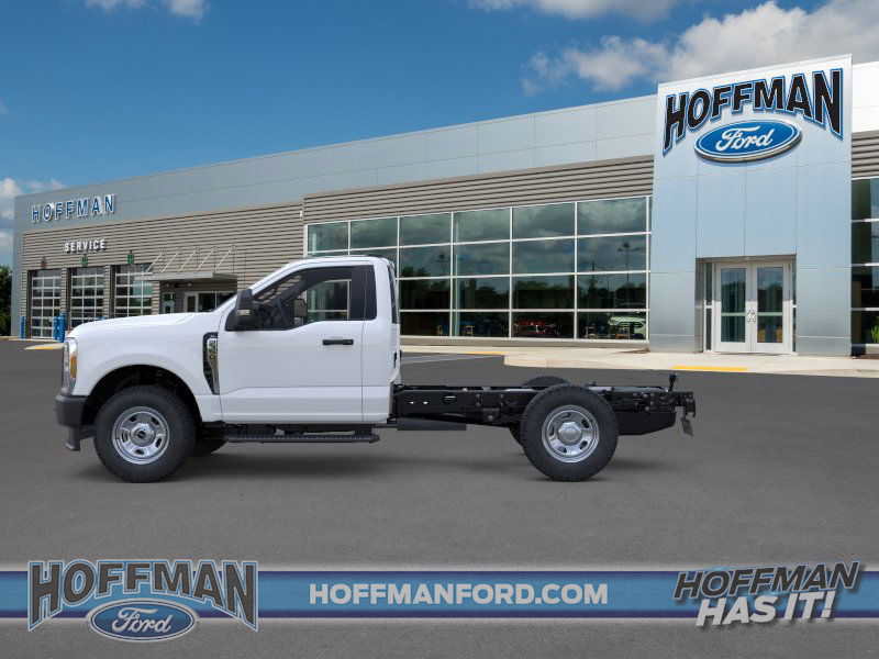 New 2025 Ford F350 XL w/ Snow Plow Prep Package AWD/4WD image 5
