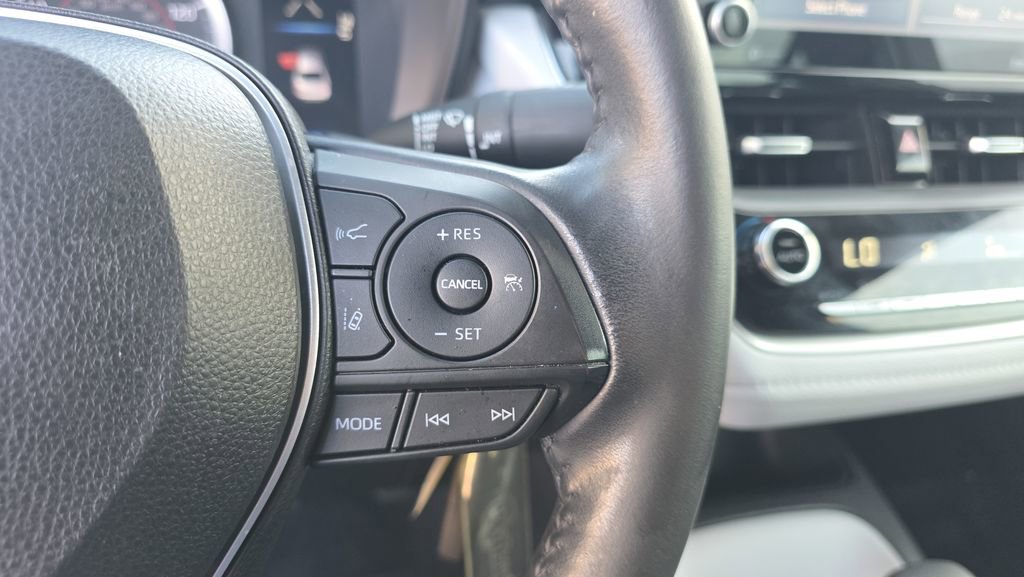 Used 2022 Toyota Corolla SE FWD image 26