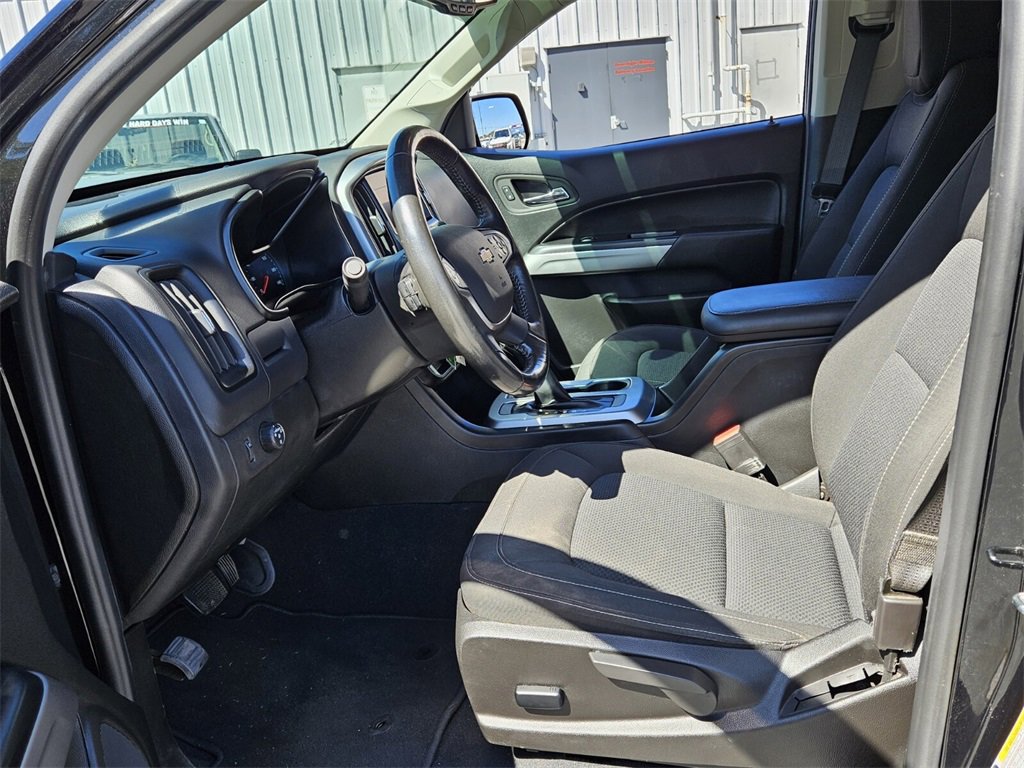 Certified 2022 Chevrolet Colorado LT w/ LT Convenience Package image 3