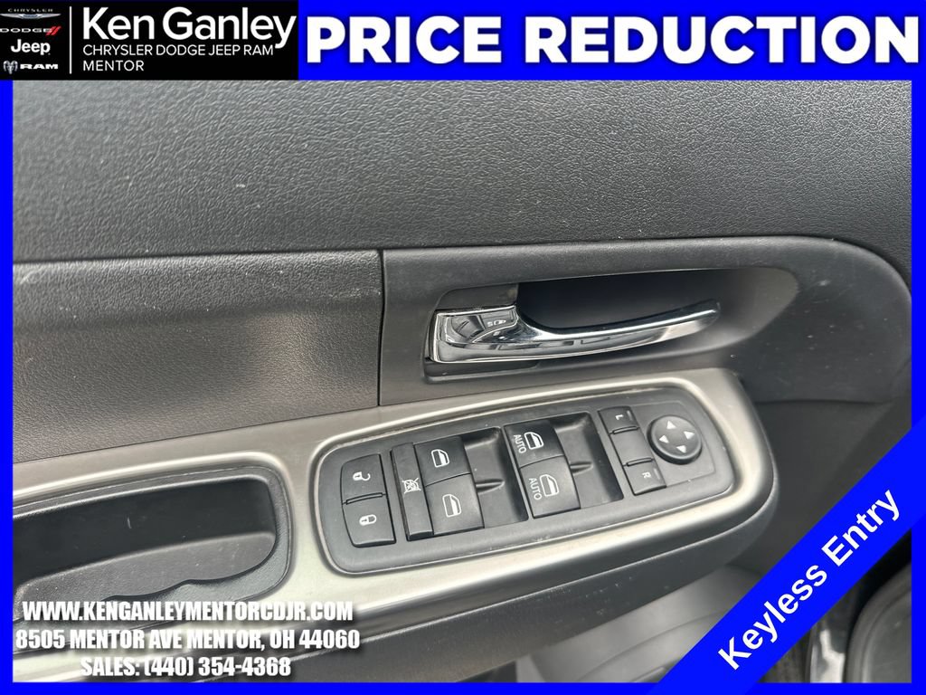 Used 2012 Jeep Liberty Limited Jet w/ Comfort/Convenience Group AWD/4WD image 12