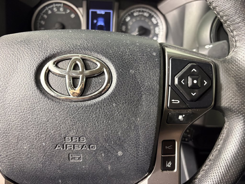 Used 2018 Toyota Tacoma SR5 RWD image 20