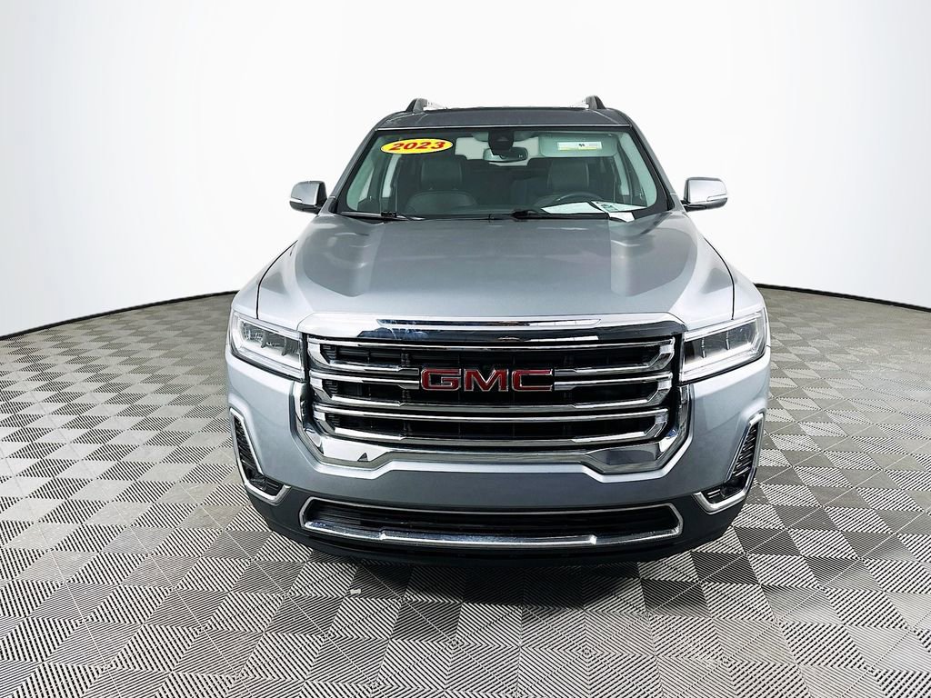 Used 2023 GMC Acadia SLT w/ Trailering Package image 4