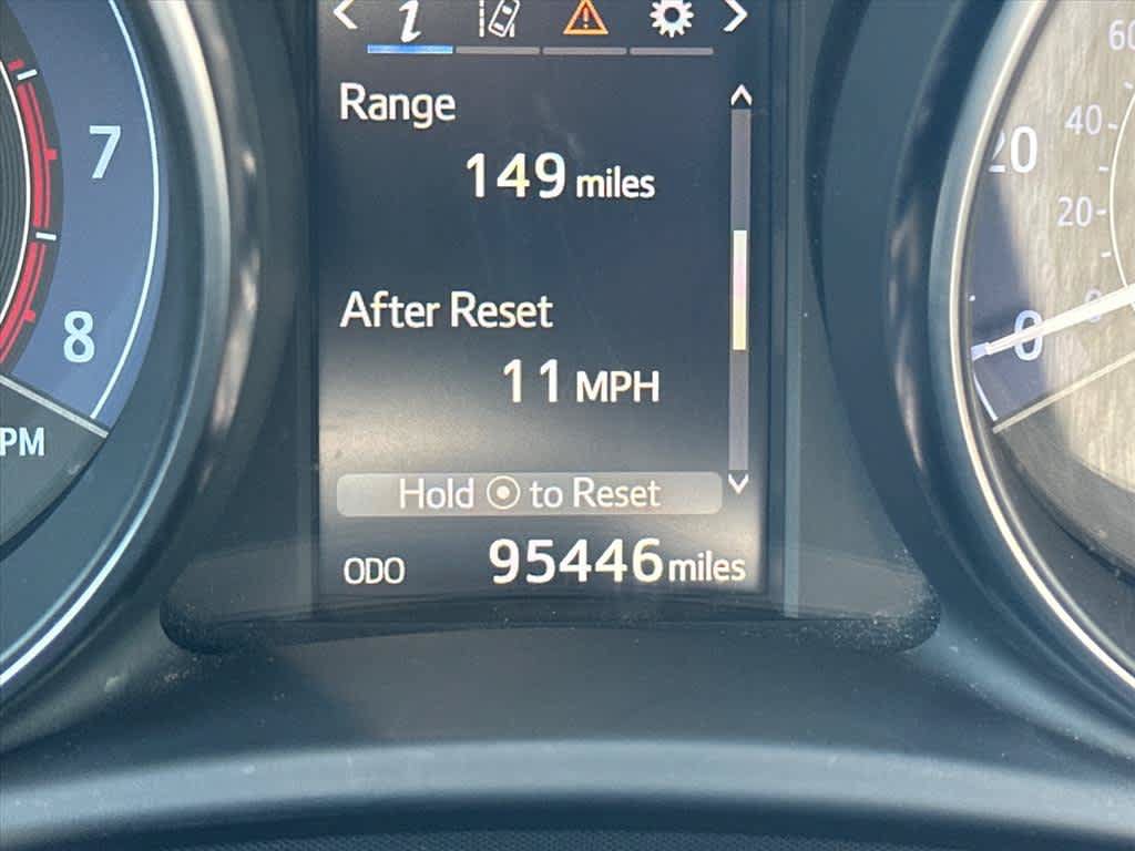 Used 2017 Toyota Corolla iM FWD image 18