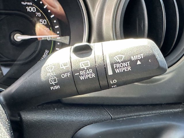 Used 2023 Jeep Wrangler Unlimited w/ Cold Weather Group AWD/4WD image 28