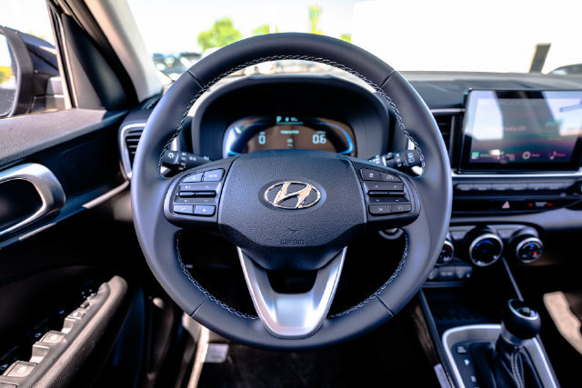New 2026 Hyundai Venue SEL FWD image 14