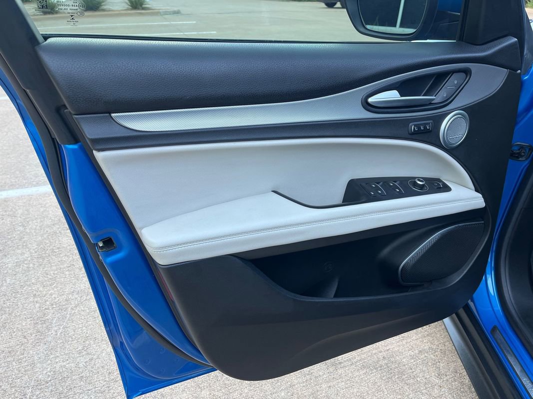 Used 2019 Alfa Romeo Stelvio Ti Sport w/ Quick Order Package 22S Sport image 13