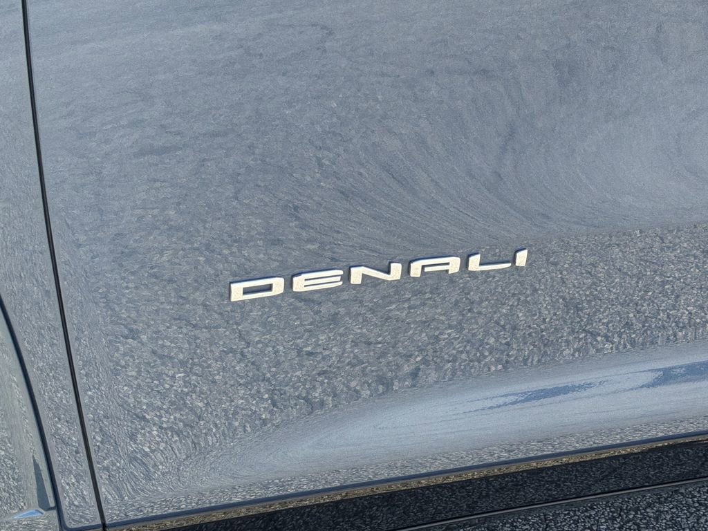 Used 2024 GMC Acadia Denali w/ Super Cruise Package image 36