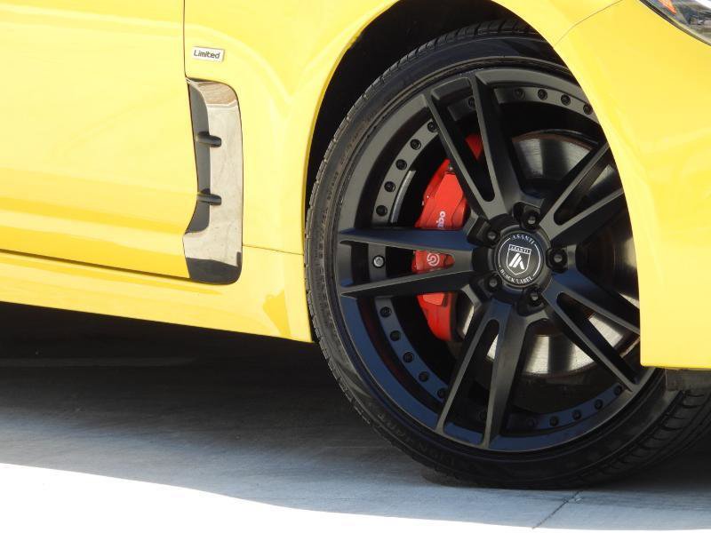 Used 2018 Kia Stinger GT AWD/4WD image 16