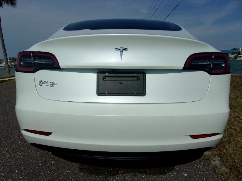 Used 2020 Tesla Model 3 Standard Range Plus image 14