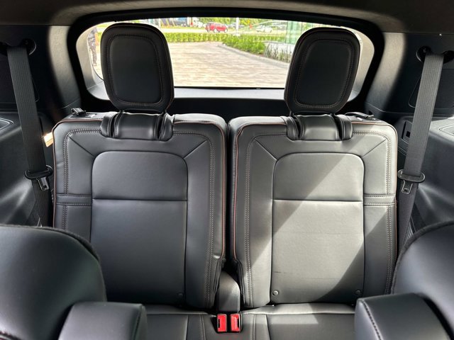 New 2025 Lincoln Aviator Black Label image 23