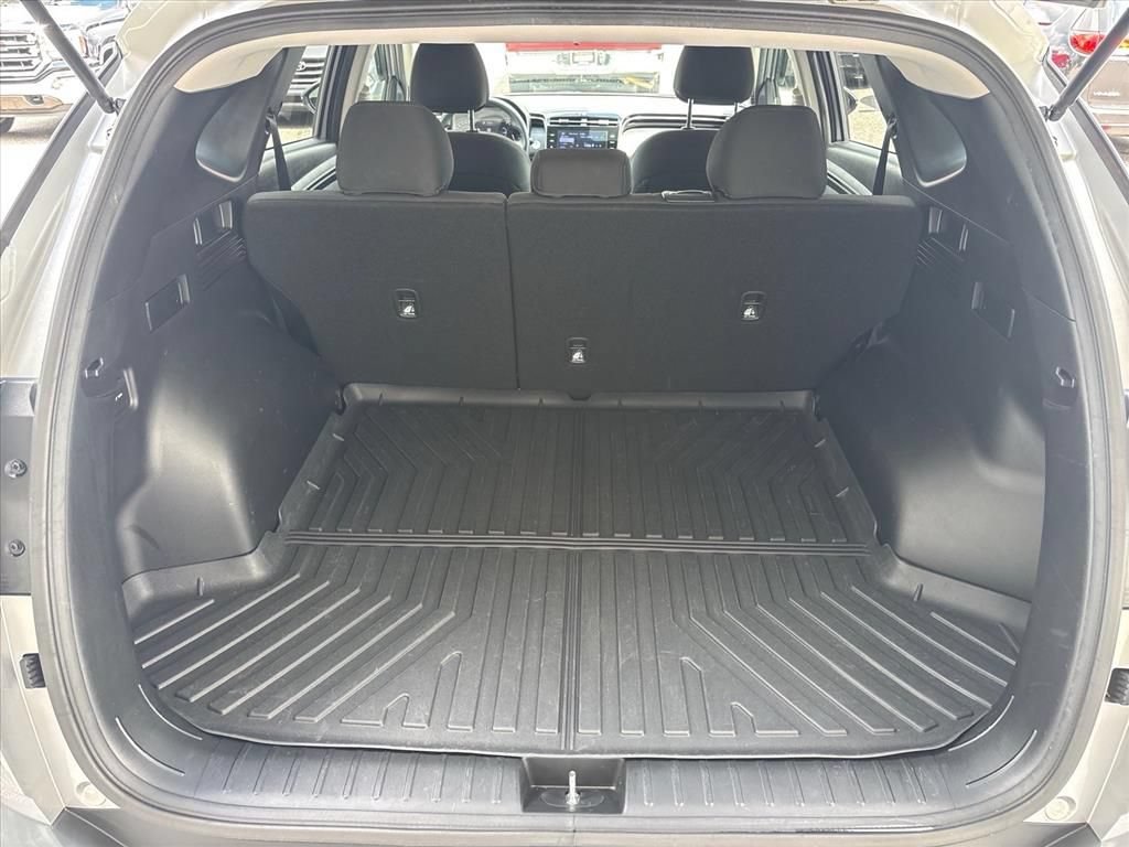 Used 2022 Hyundai Tucson SEL FWD image 3