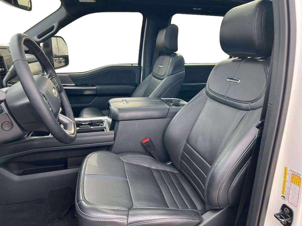 Used 2025 Ford F350 Platinum image 17