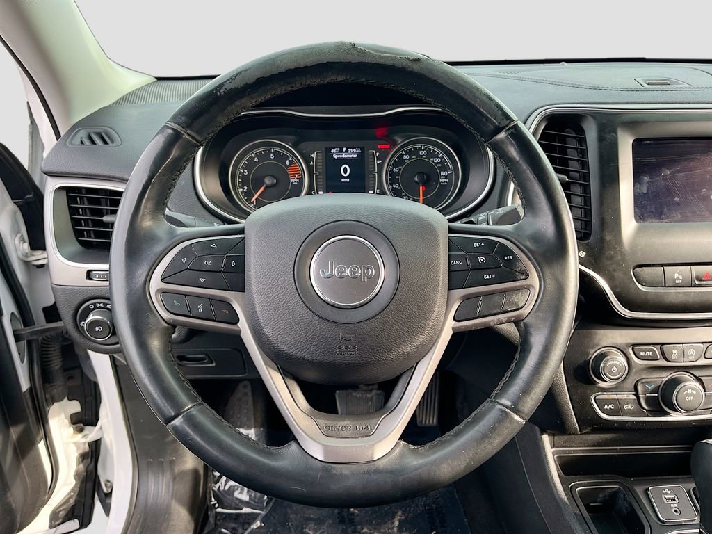 Certified 2019 Jeep Cherokee Latitude Plus image 11