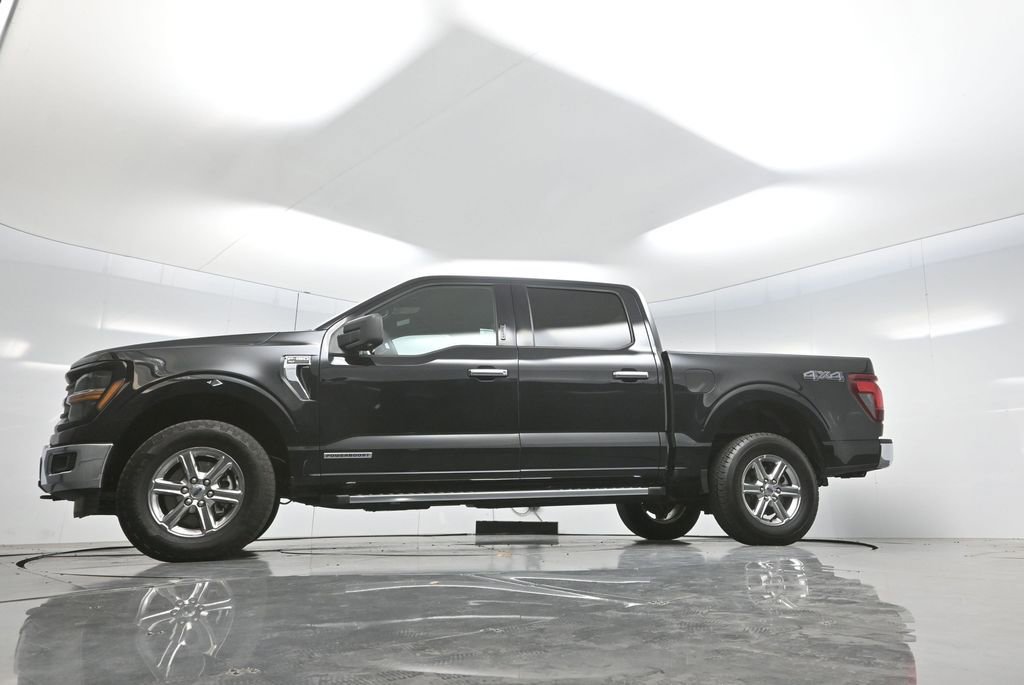 Used 2024 Ford F150 XLT w/ Mobile Office Package image 7