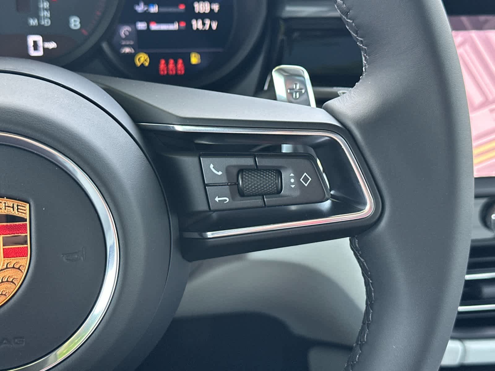 New 2026 Porsche Macan AWD/4WD image 28