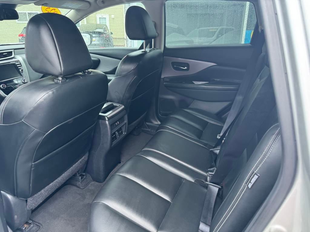 Used 2023 Nissan Murano SV image 10