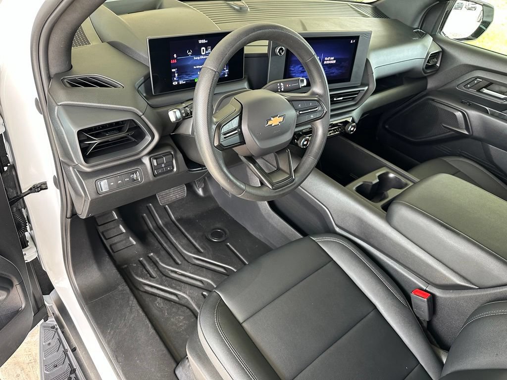 Used 2024 Chevrolet Silverado EV W/T AWD/4WD image 12