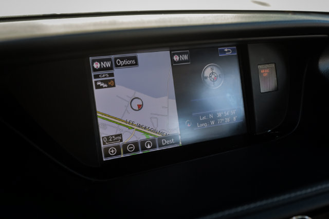 Used 2015 Lexus ES 350 w/ Luxury Package FWD image 27