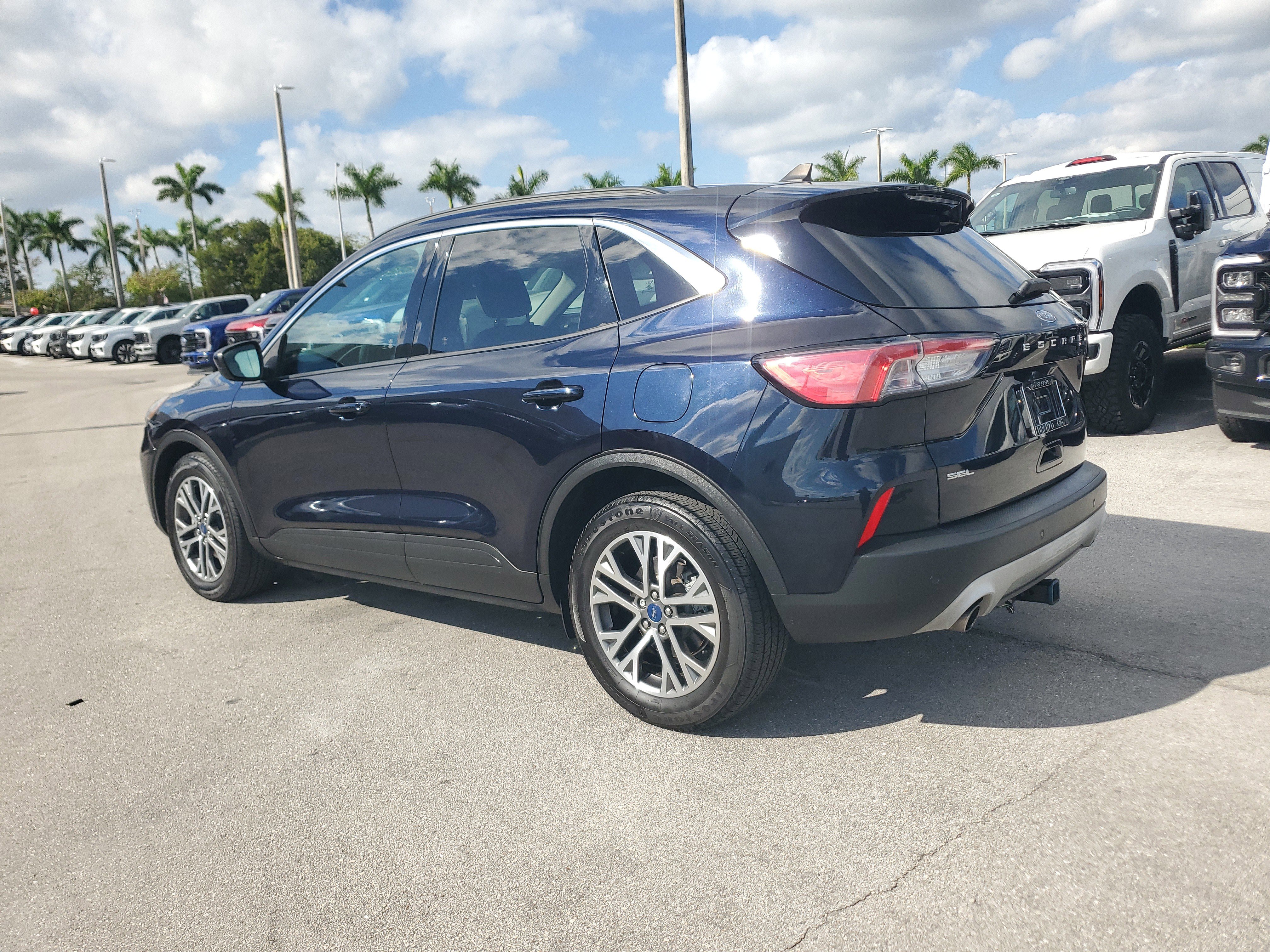 Used 2021 Ford Escape SEL image 7