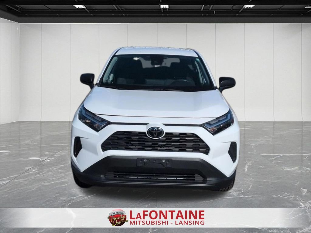Used 2024 Toyota RAV4 LE image 8