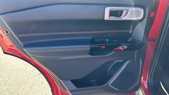 Certified 2022 Ford Explorer ST image 15