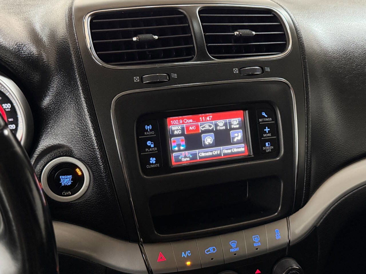 Used 2020 Dodge Journey SE w/ SE Popular Equipment Group FWD image 43