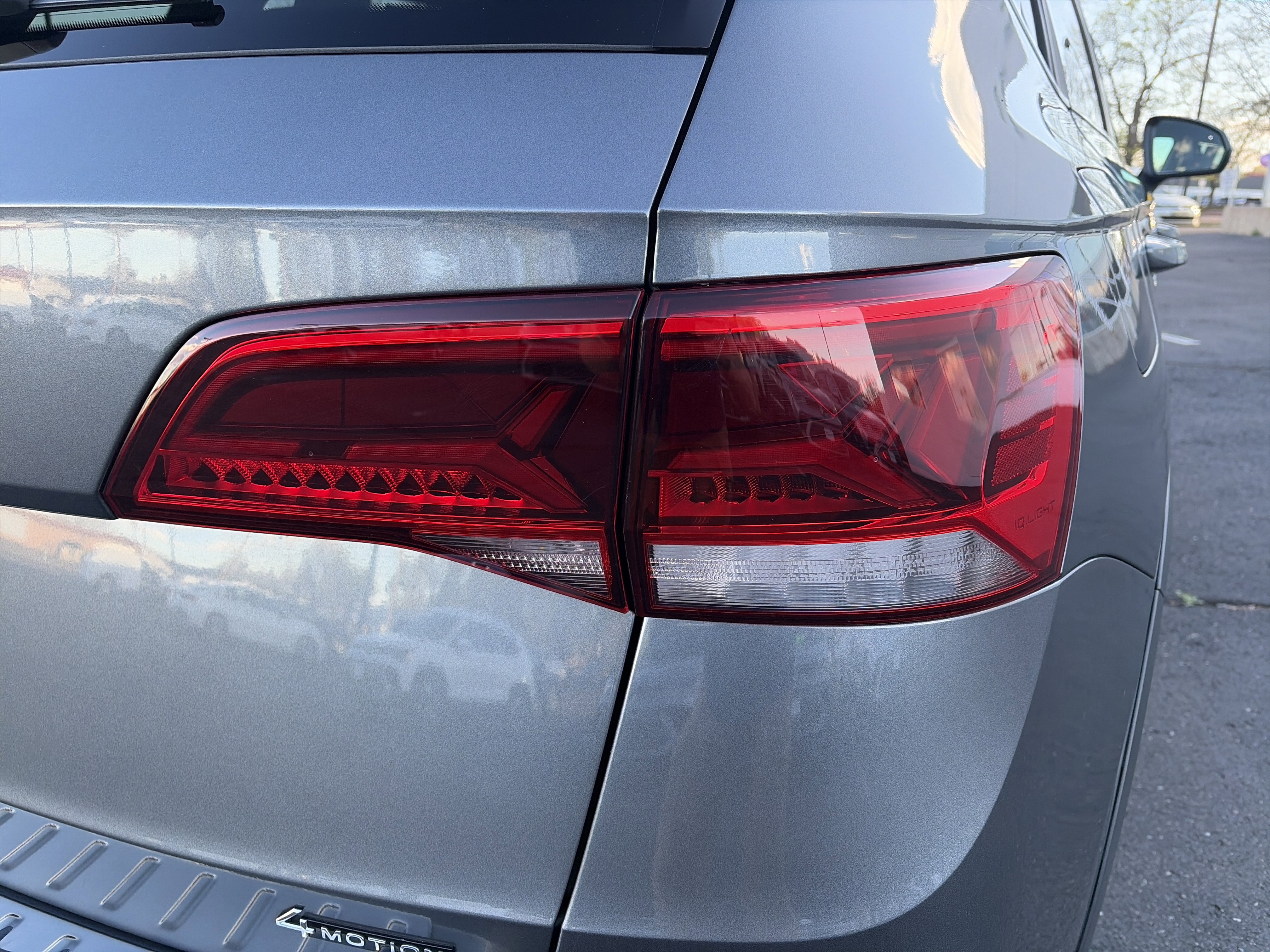 Certified 2023 Volkswagen Taos SE w/ Panoramic Sunroof Package image 27