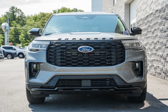 Used 2026 Ford Explorer ST-Line AWD/4WD image 3