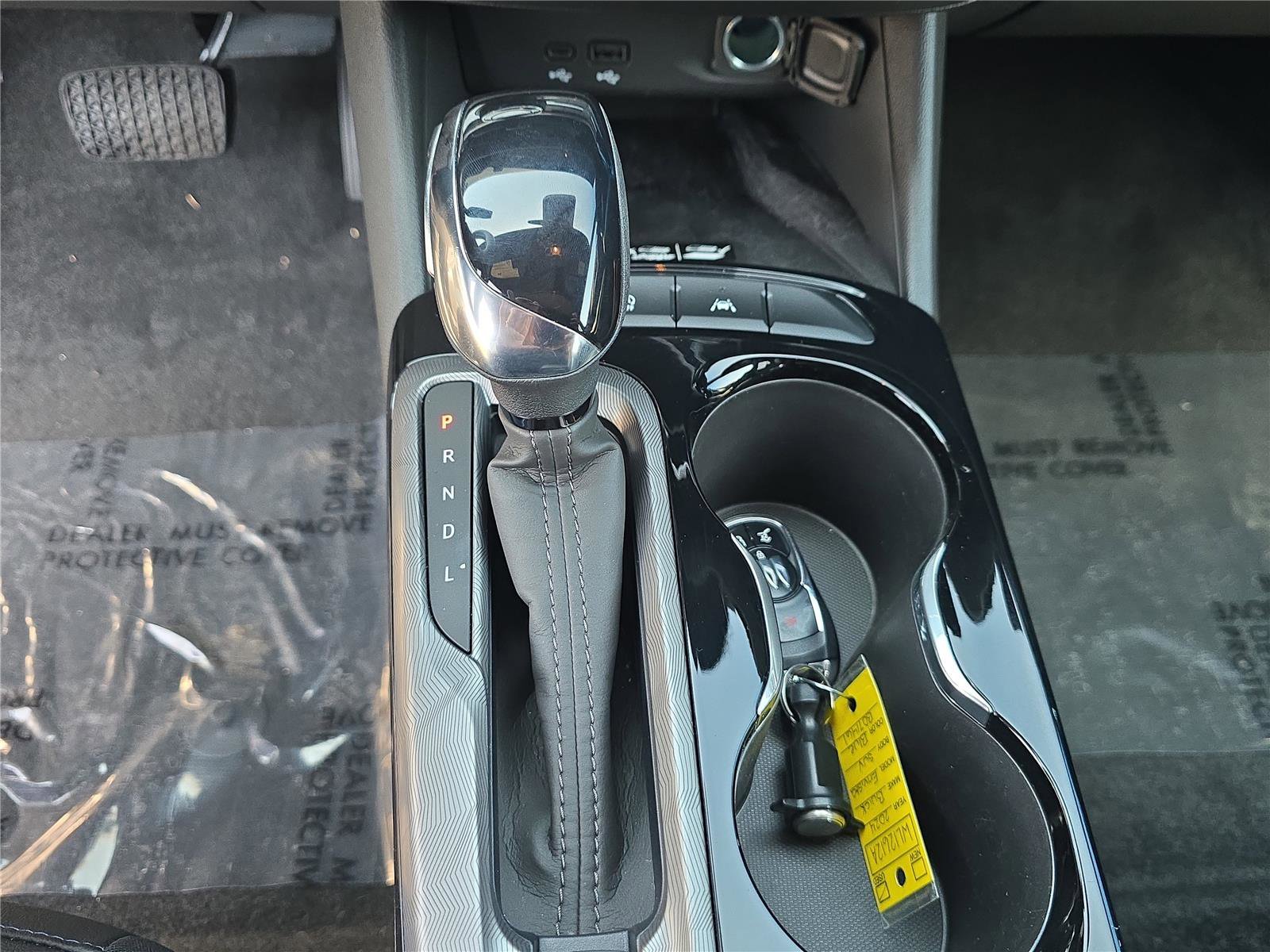 Used 2024 Buick Envista Sport Touring w/ Convenience II Package FWD image 19