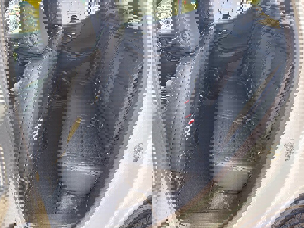 New 2026 Chevrolet Equinox LT w/ Convenience Package II image 19