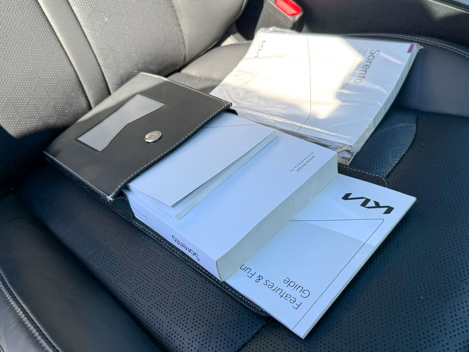 Certified 2023 Kia Sorento SX image 14