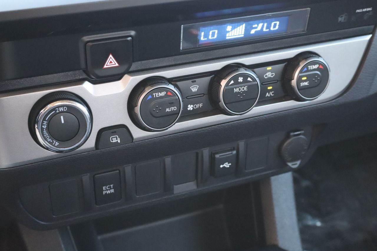 Used 2023 Toyota Tacoma SR AWD/4WD image 20
