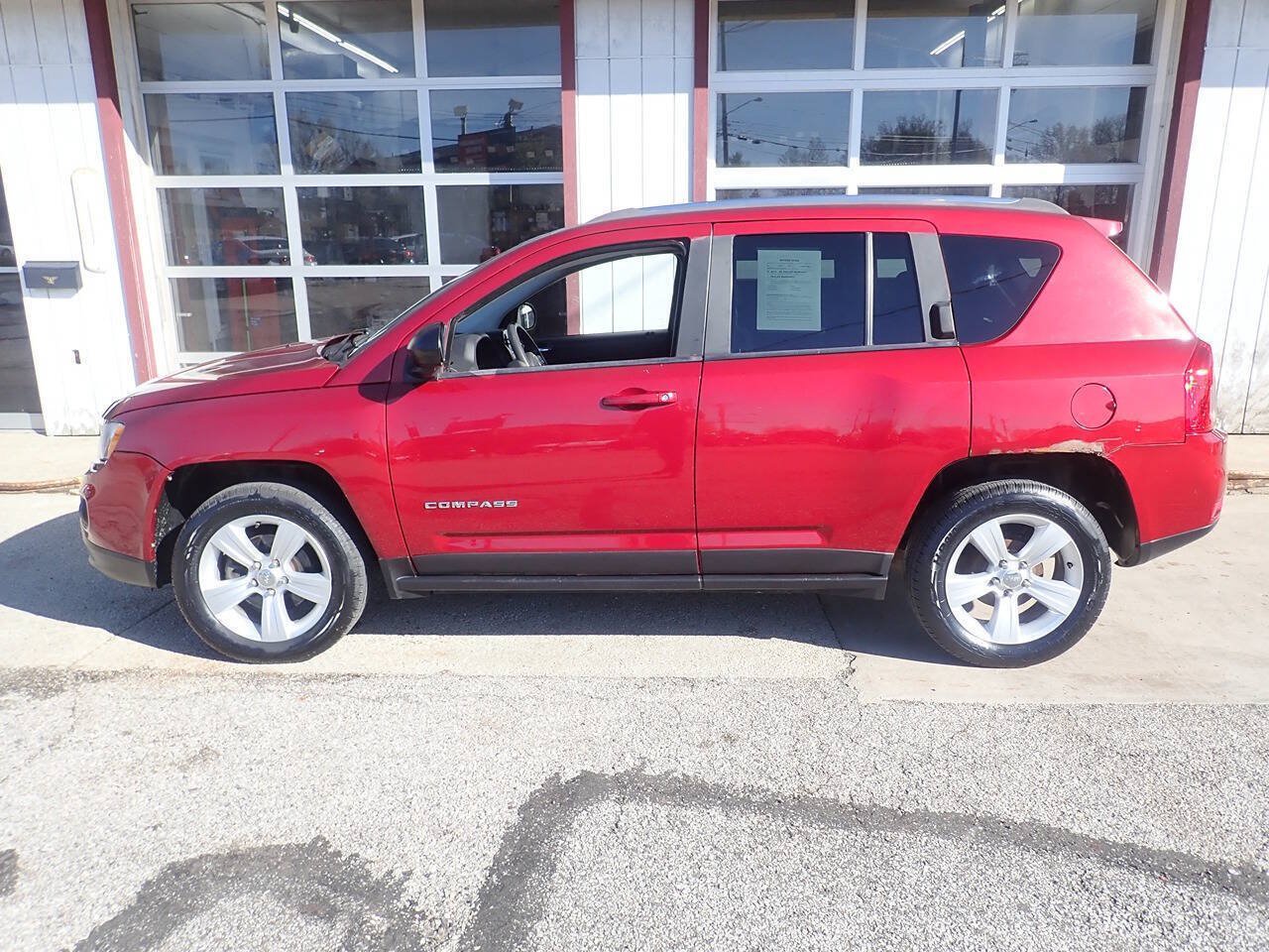 Used 2013 Jeep Compass Sport FWD image 14