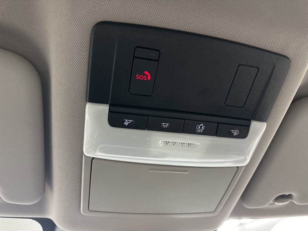 Used 2021 Nissan Rogue SV image 44