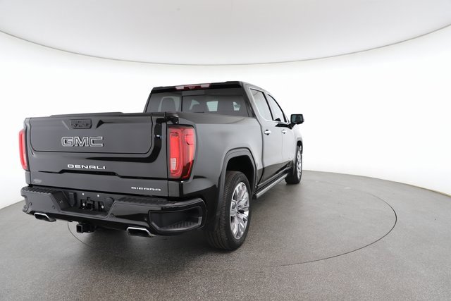 Used 2022 GMC Sierra 1500 Denali w/ Denali Reserve Package image 16