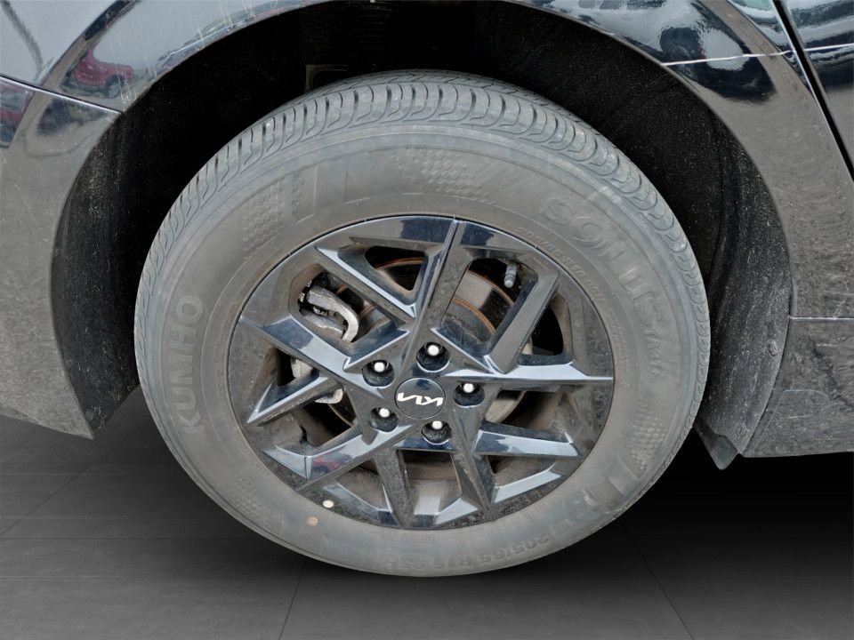 Used 2025 Kia K5 LXS image 33