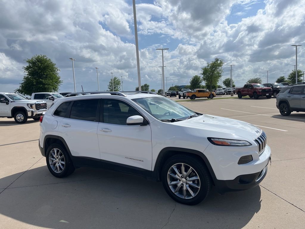 Used 2018 Jeep Cherokee Limited image 7