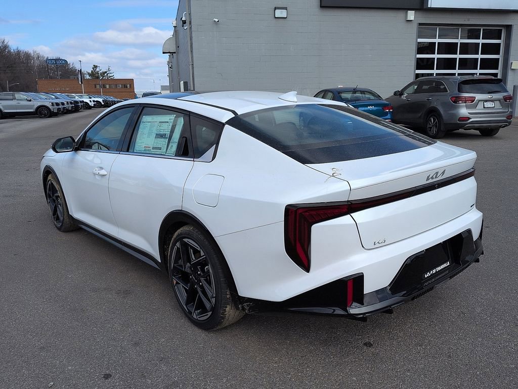New 2025 Kia K4 GT-Line image 5