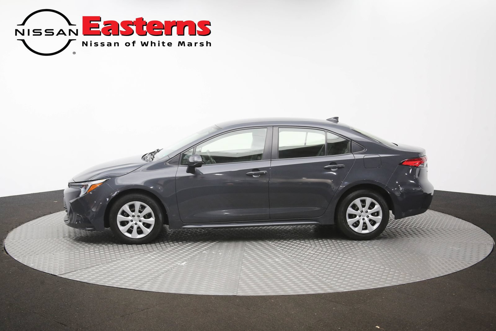 Used 2023 Toyota Corolla LE w/ Carpet Mat Package (TMS) FWD image 54