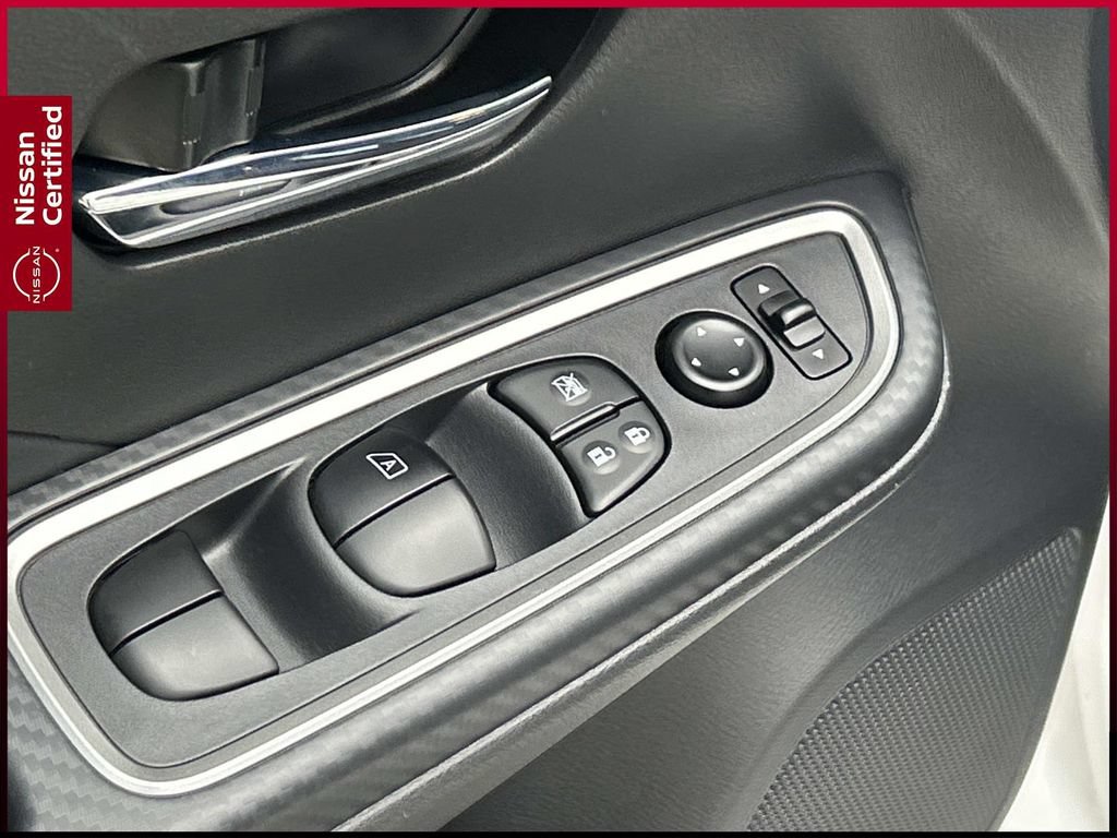 Certified 2024 Nissan Versa SR w/ Electronics Package FWD image 16