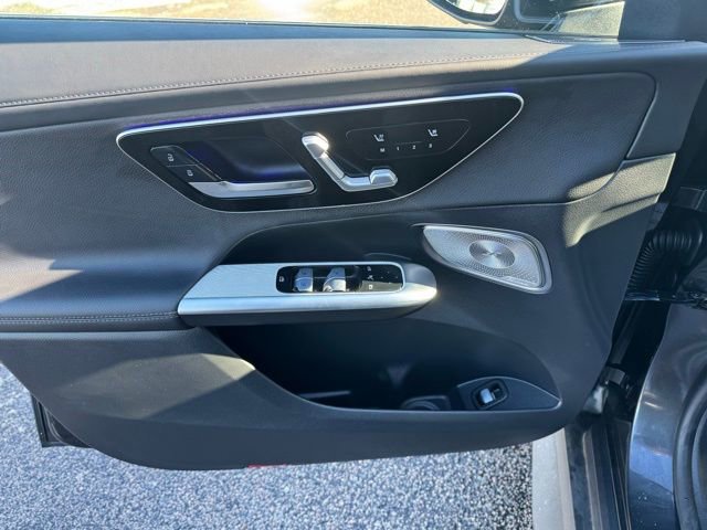 Used 2024 Mercedes-Benz GLC 300 4MATIC image 18