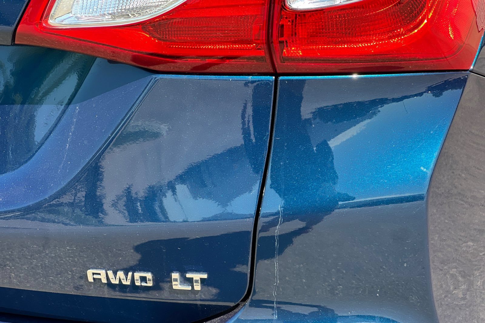 Used 2019 Chevrolet Equinox LT AWD/4WD image 23