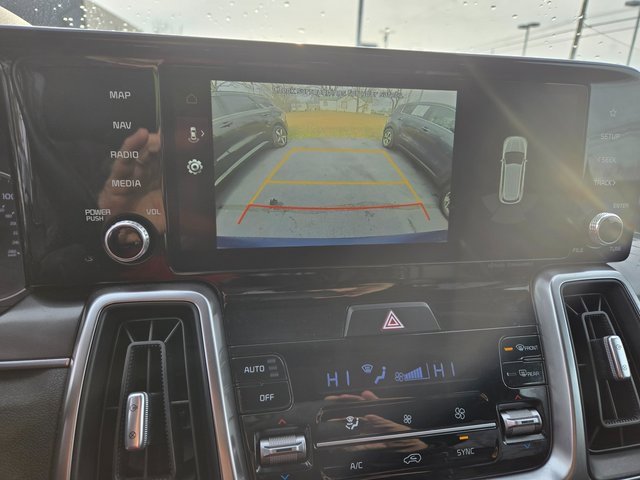 Used 2023 Kia Sorento S w/ Panoramic Sunroof Package image 12