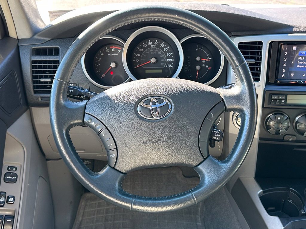 Used 2008 Toyota 4Runner SR5 AWD/4WD image 26
