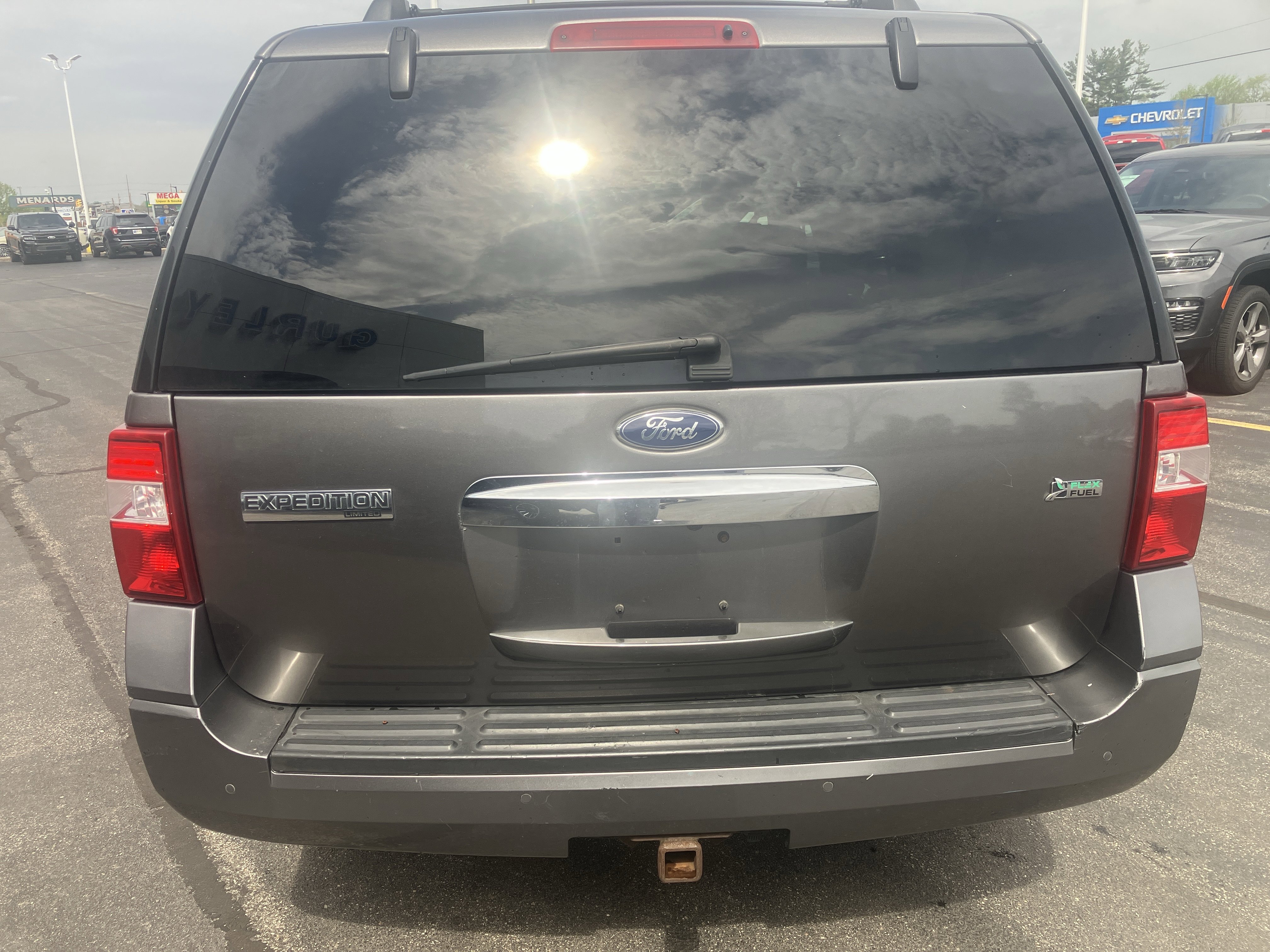 Used 2011 Ford Expedition Limited AWD/4WD image 6