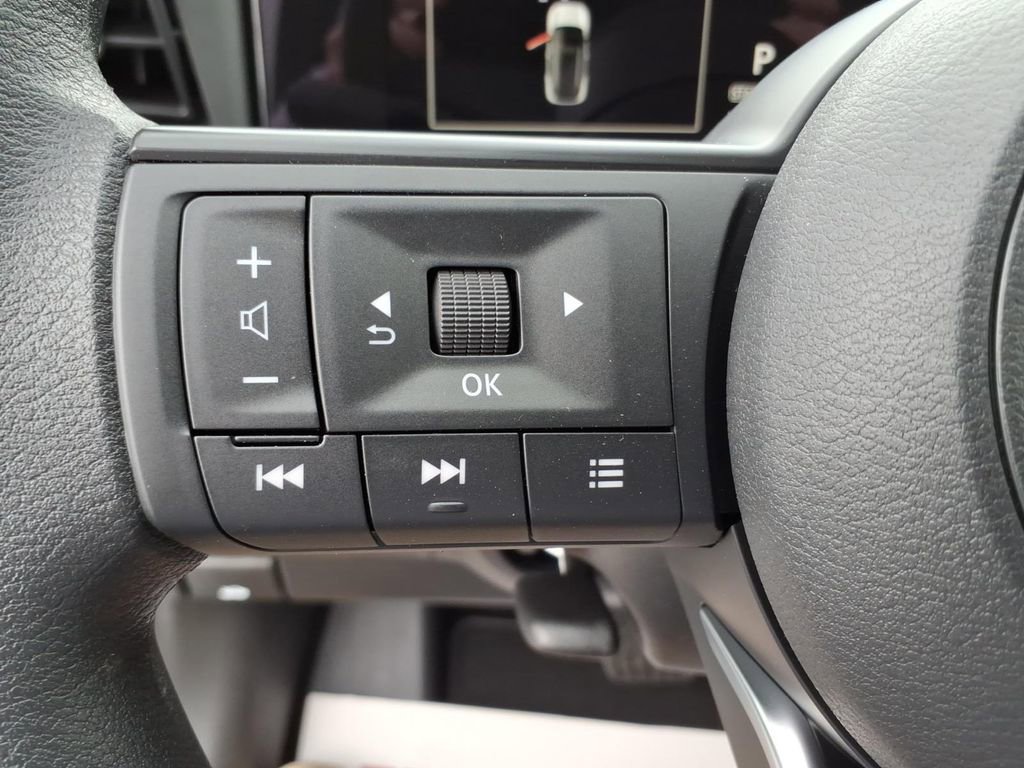 New 2026 Nissan Kicks S image 16
