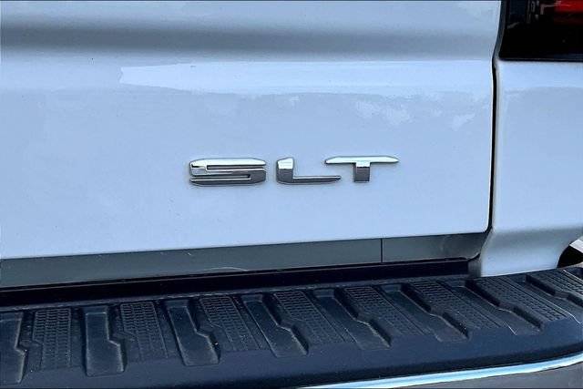 Used 2024 GMC Sierra 1500 SLT AWD/4WD image 24