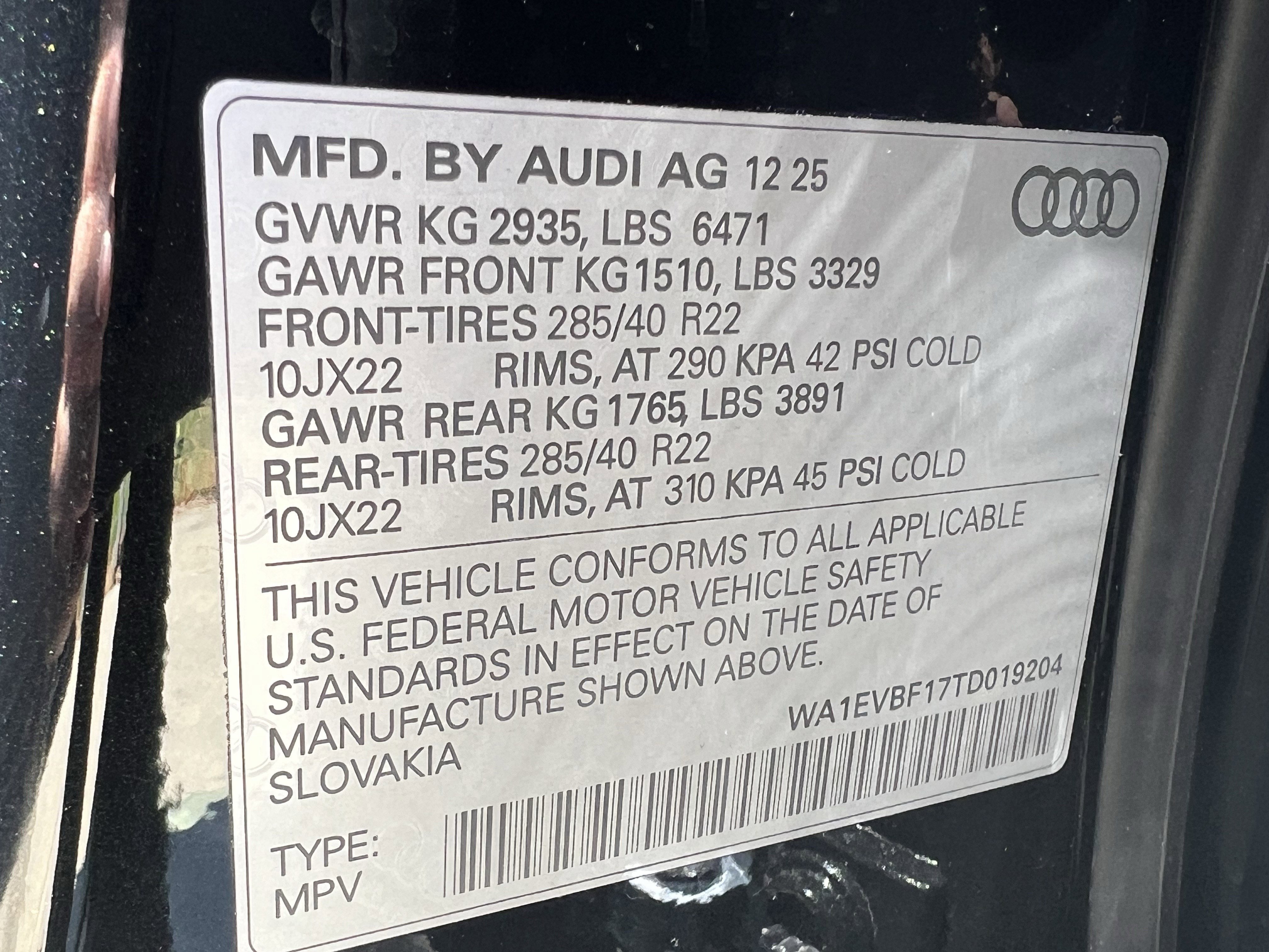 Certified 2026 Audi Q8 Premium Plus w/ Premium Plus Package AWD/4WD image 37