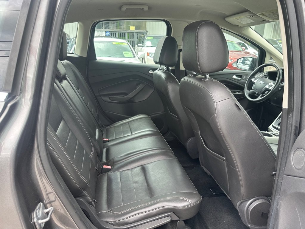 Used 2013 Ford C-MAX SEL FWD image 14