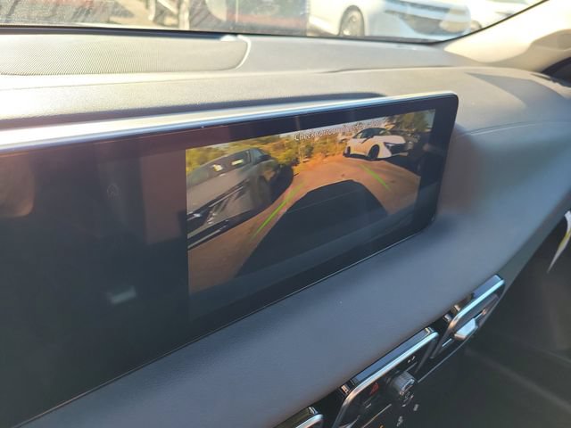 New 2026 Nissan Sentra SR w/ Floor Mat Package FWD image 16